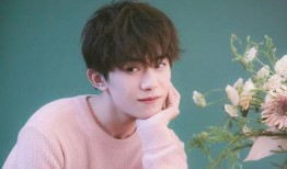 爆料易烊千玺垫肩视频,实力演绎偶像魅力