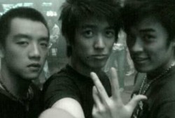 郑恺寝室爆料视频大全集,揭秘明星宿舍生活点滴