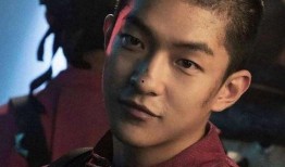 最新爆料屈楚萧新恋情,神秘美女引网友热议