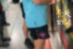 地铁插队爆料视频大全,视频大全曝光惊人一幕