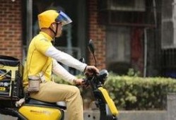 南昌外卖小哥爆料新闻,外卖小哥揭露南昌餐饮行业乱象