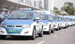 江苏出租车爆料新闻报道,揭露行业乱象，呼吁规范管理