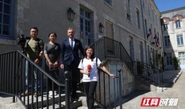 李宁近期新品爆料事件视频,揭秘最新系列设计亮点与市场反响